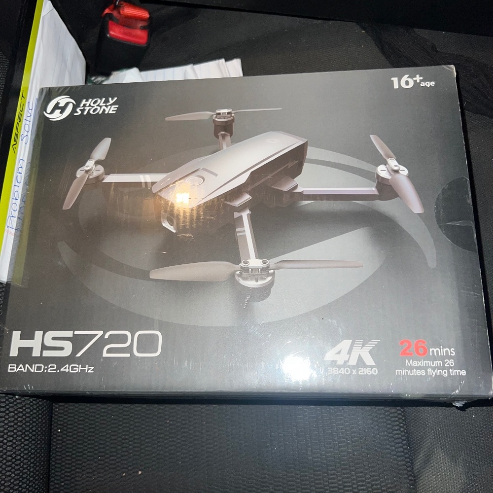 Holy stone 720 4k drone